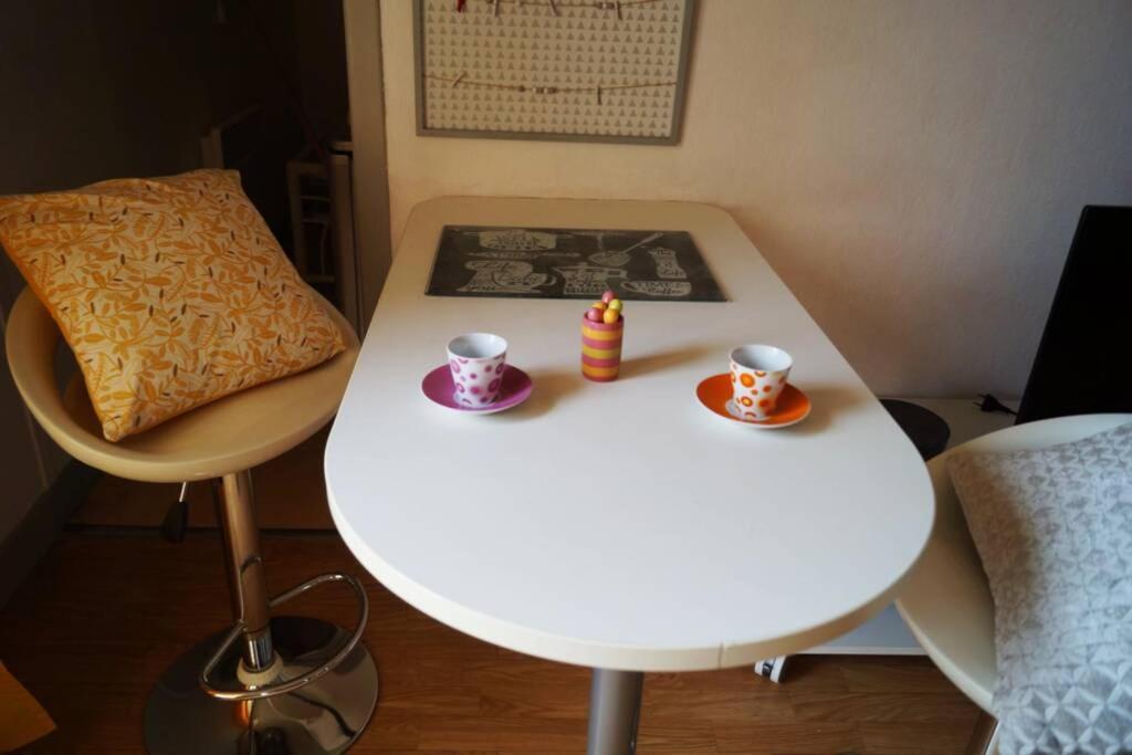 בנרס-דה-ביגור Studio Lumineux Au Centre Ville מראה חיצוני תמונה